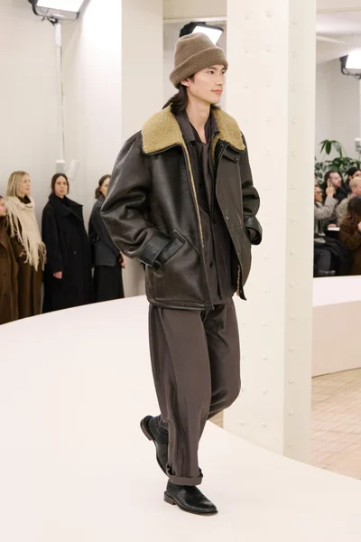 Look 5